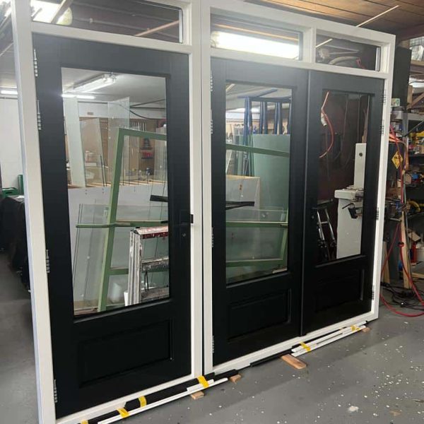 Hardhouten kozijnen laten maken